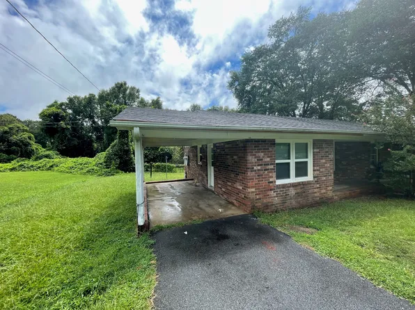 10 Welborn St #A, Liberty, SC 29657