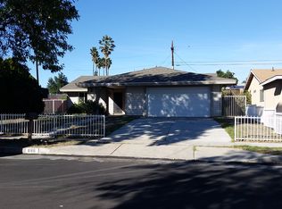 880 W 3rd St, Rialto, CA 92376