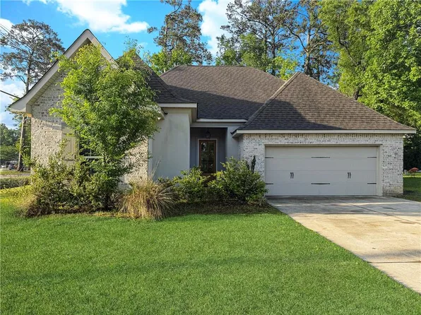 71 Hester St, Madisonville, LA 70447