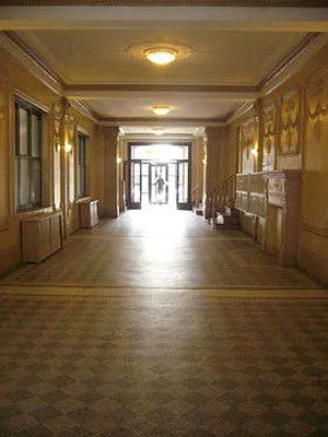 Rented by Lang Realty LLC | media 8