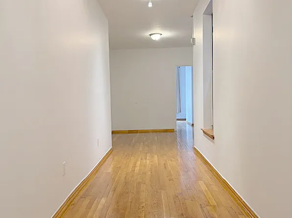 319 East 92nd Street image 3 of 9