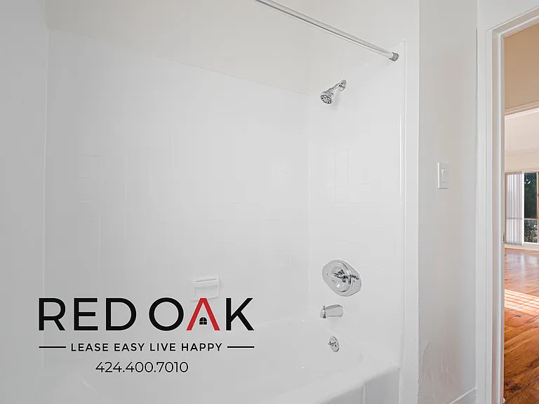 926 N Normandie Ave #6 — Photo 16