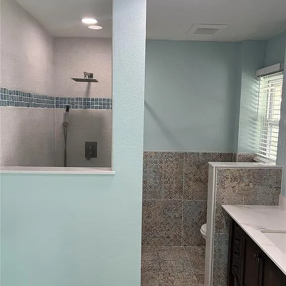 717 Sunset Cv — Photo 11
