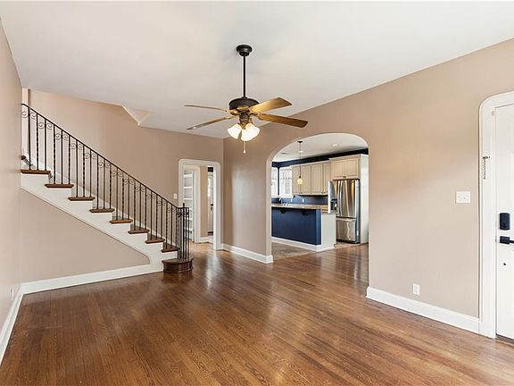 3rd image of 14 Forest Ave