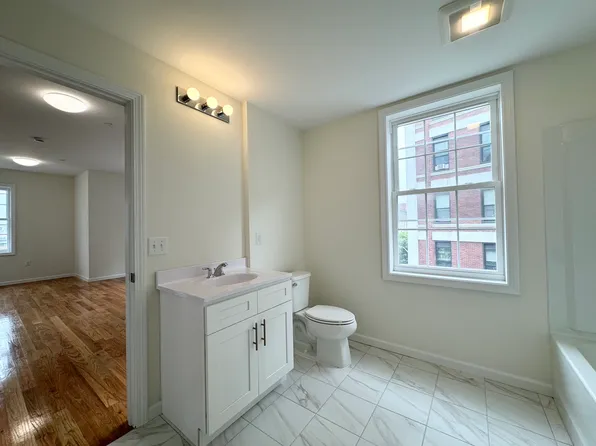 1269 Main St, Bridgeport, CT