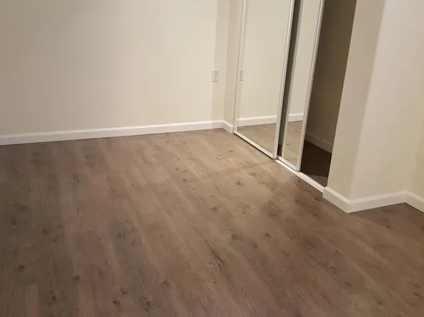 2821 Bellevue Way SE #1, Bellevue, WA 98004