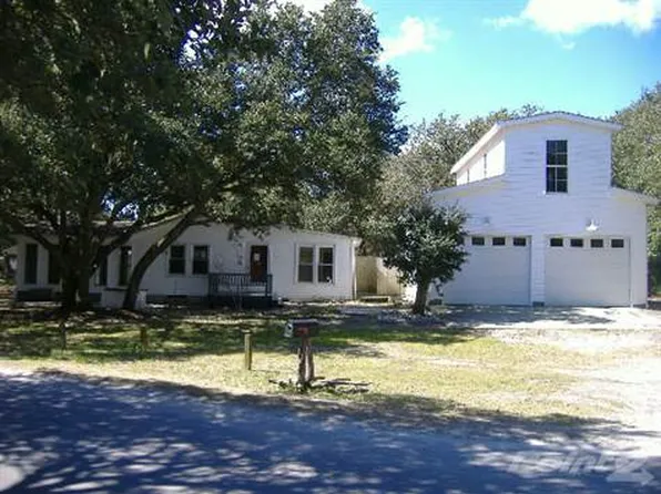 129 Lee Daniels Rd, Atlantic, NC 28511