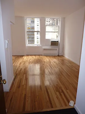 Rented by DSA Realty | media 12