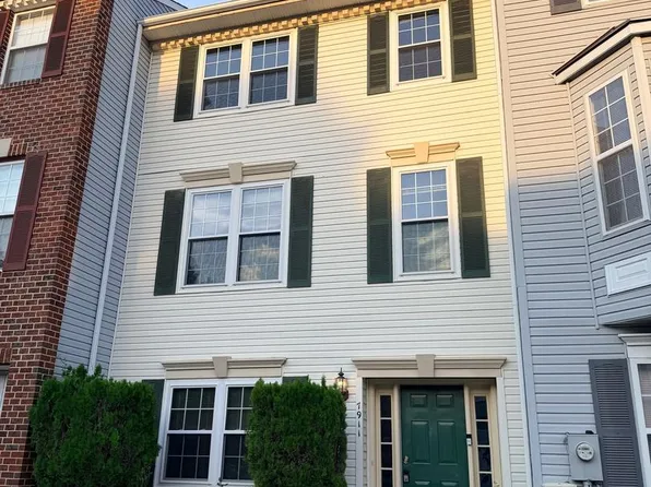 7911 Bent Bough Rd, Severn, MD 21144