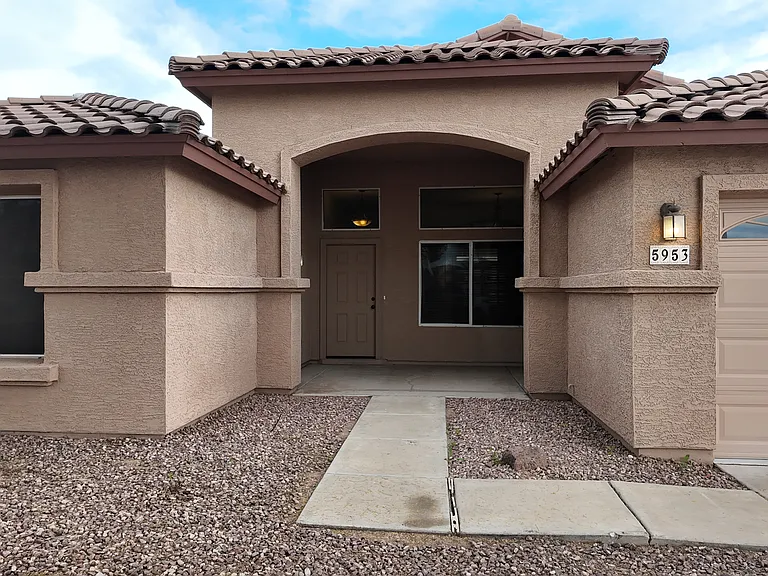5953 W Villa Theresa Dr — Photo 3