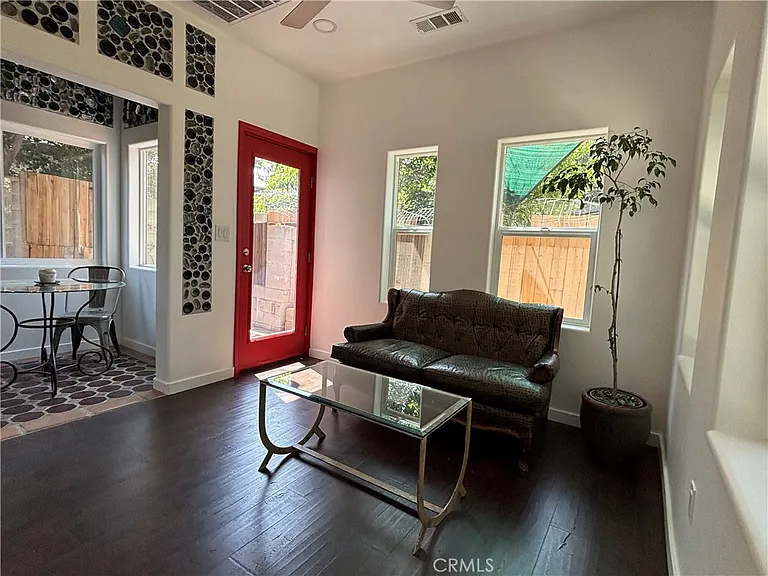 1802 N Raymond Ave — Photo 26
