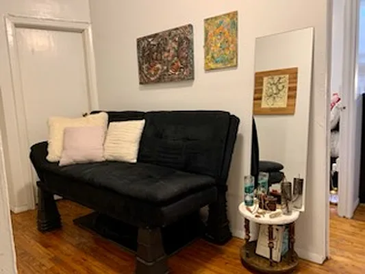 Rented by Downtown Mgt & Realty LLC | media 12