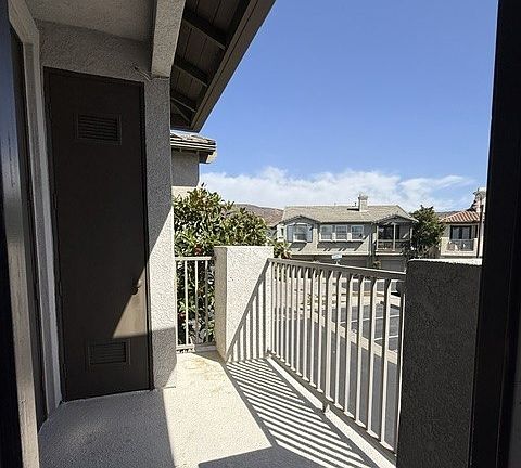 4th image of 2127 Palo Alto Dr Unit 103