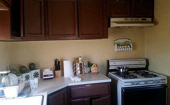 3rd image of 10996 Carrillo Ln
