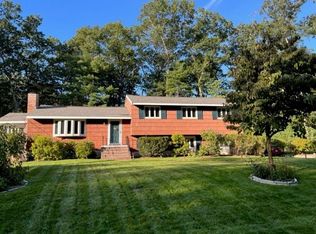 28 Bentbrook Rd, Sudbury, MA 01776