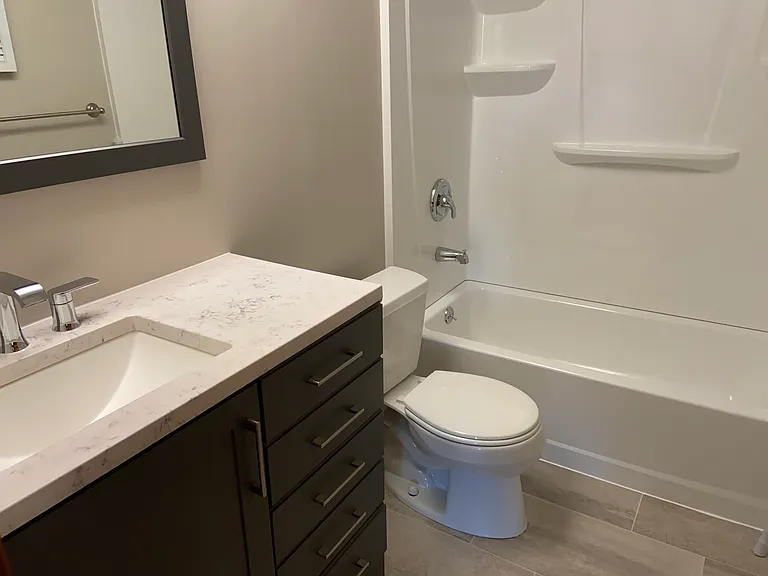 433 Genesee St #1 — Photo 2