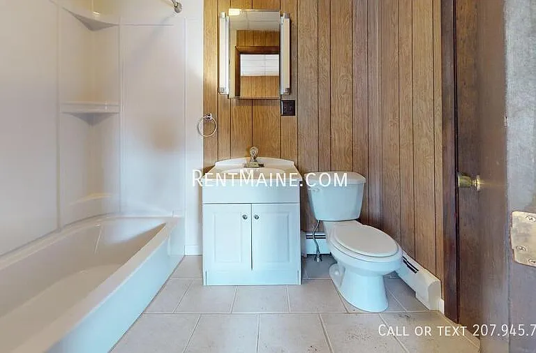 282 Main St #6 — Photo 4