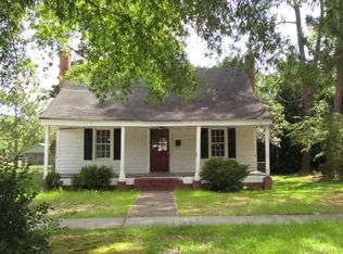 204 High St, Cheraw, SC 29520
