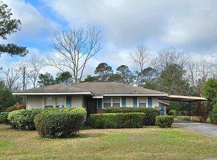 120 Terry Ave, Fitzgerald, GA 31750