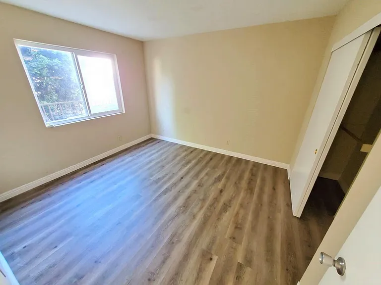 729 S Knott Ave #219 — Photo 11