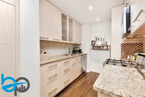 Sold by Botensten Properties International | media 3