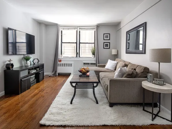 439 E 88th St APT 1-E, Manhattan, NY 10128
