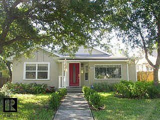 1st image of 234 28th Ave N