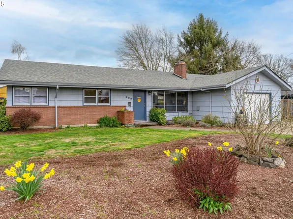 609 NE 19th St, McMinnville, OR 97128