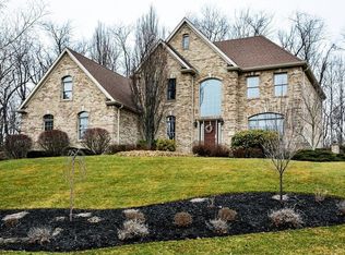 107 Laurel Oak Dr, Sewickley, PA 15143