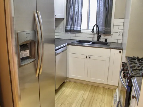 4159 W College Ave #4159, Milwaukee, WI 53221