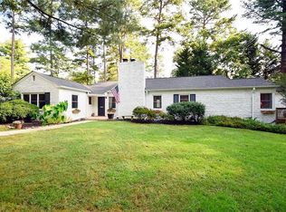 1819 Robinhood Rd, Winston Salem, NC 27104