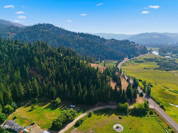 5th image of 484 Ahrs Loop Road Loop