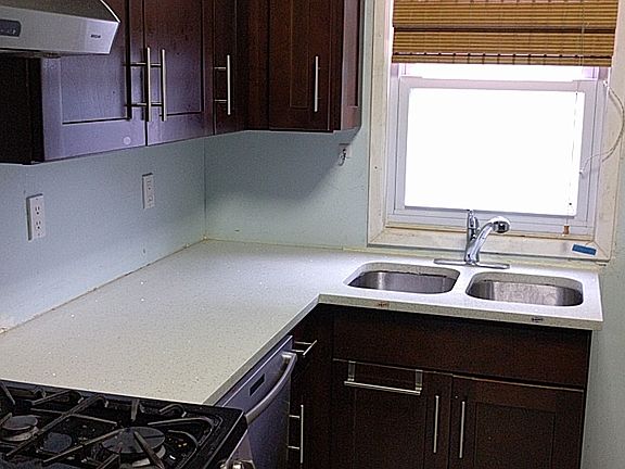 5th image of 1841 E 23rd St
