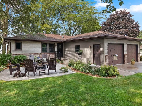 N3155 Ecker Lakeland Dr, Chilton, WI 53014