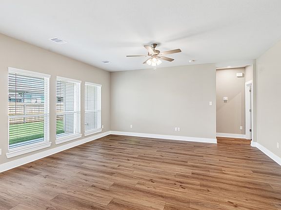 5th image of 6307 Raleigh Dr