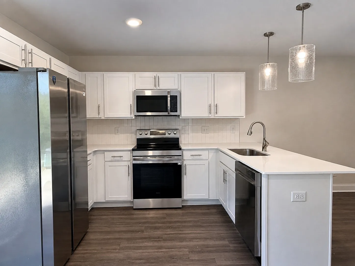 2 bed, 2.5 bath, 1224 sqft, $1,395 — Photo 4