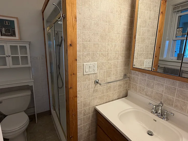 1105 Hammond Ave #4 — Photo 8