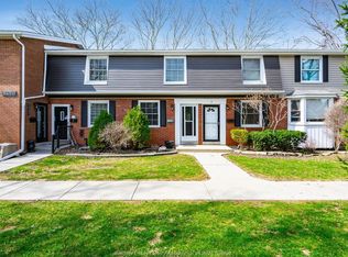 8420 Little River Rd #4, Windsor, ON N8S2B5