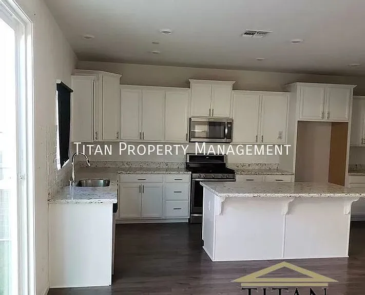 3105 Mabry Dr — Photo 4