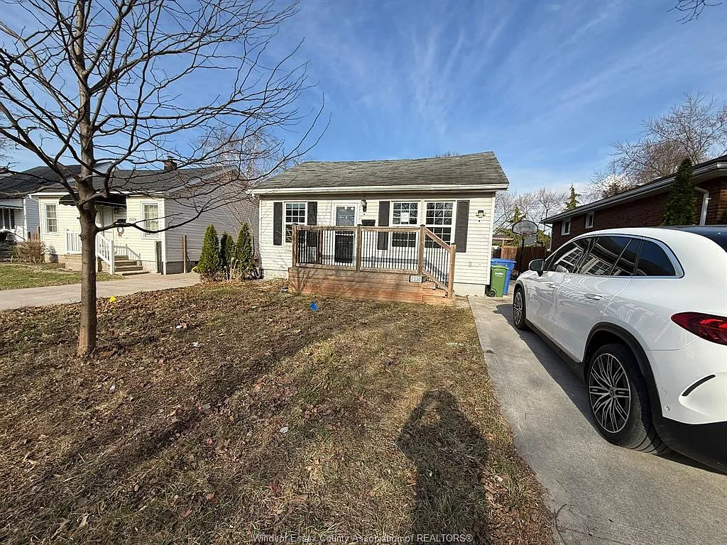 1330 Central Ave photo 1