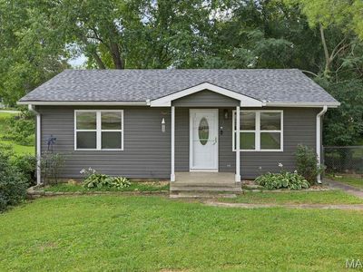 704 Union St, Marble Hill, MO, 63764