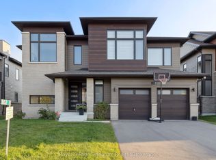 102 Stoneleigh Dr, The Blue Mountains, ON L9Y 5J6