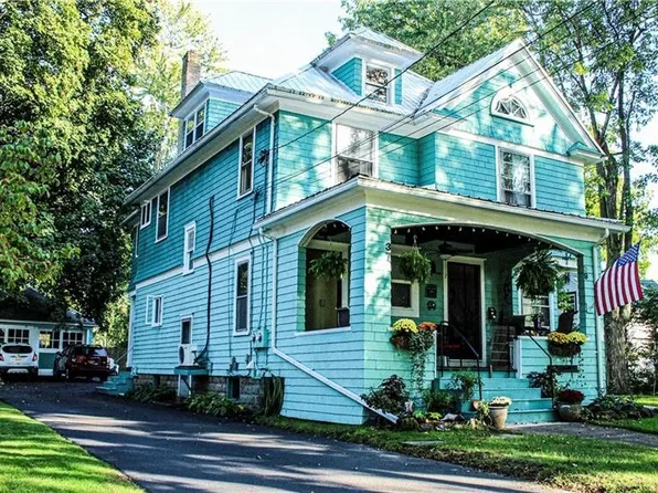 39 4th Ave #39, Fairport, NY 14450
