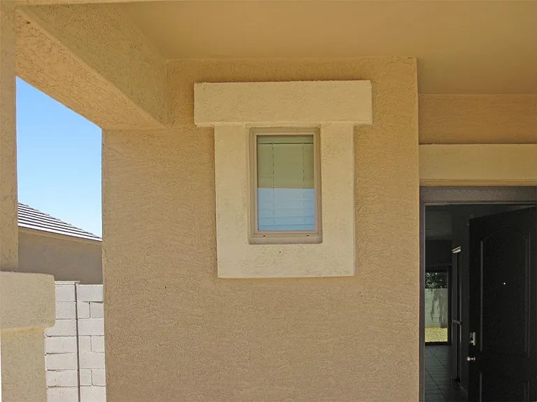 11700 E Cliffrose Ln — Photo 6