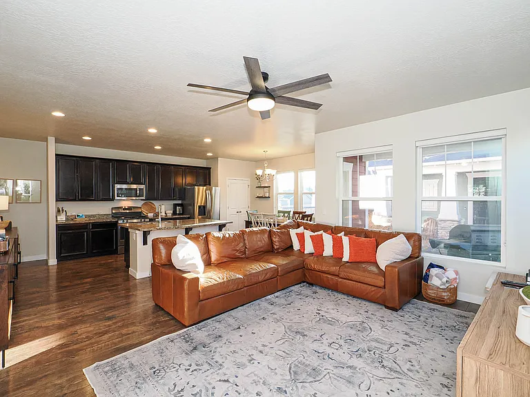 5089 W South Jordan Pkwy — Photo 18