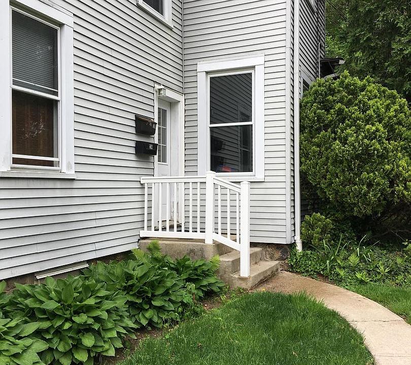 2nd image of 19 Lowrys Ln #2A