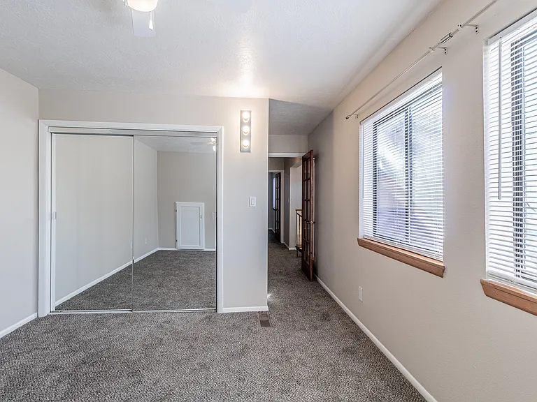 5200 Villa View Dr #13D — Photo 12
