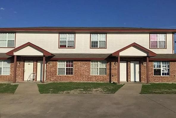 1st image of 2802 Leroy Cir APT C