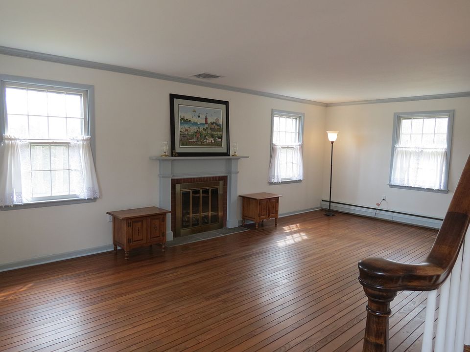 Gorgeous wood floors