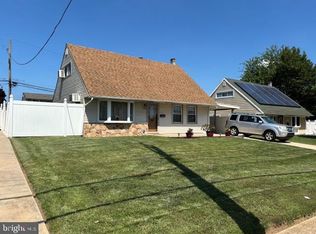 2867 Comly Rd, Philadelphia, PA 19154